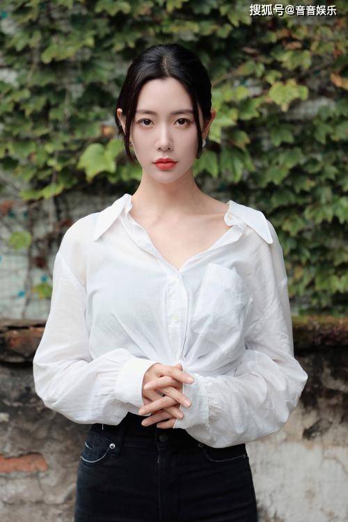 37间房主播跳舞 面具之下